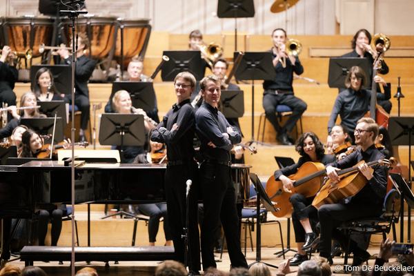Melomania, Grieg & Kallinikov