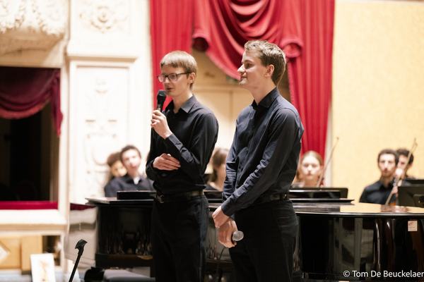 Melomania, Grieg & Kallinikov
