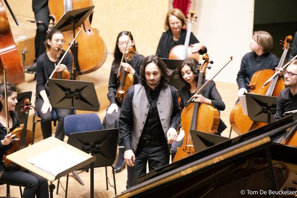 Melomania, Grieg & Kallinikov
