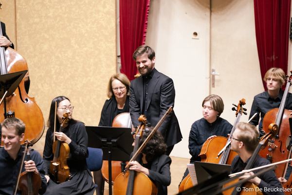 Melomania, Grieg & Kallinikov