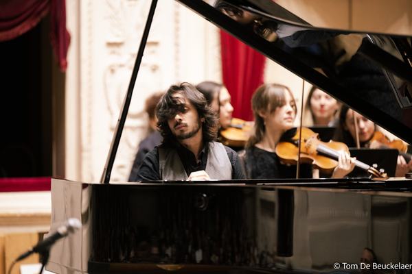 Melomania, Grieg & Kallinikov