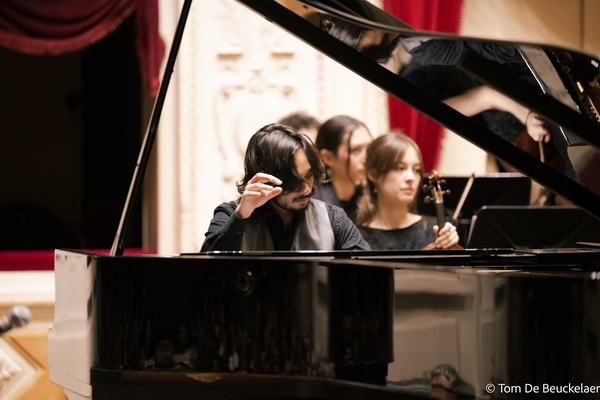 Melomania, Grieg & Kallinikov