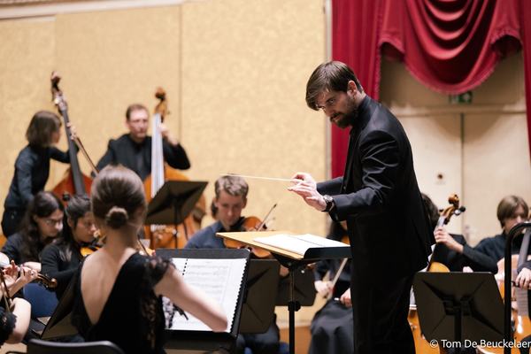 Melomania, Grieg & Kallinikov