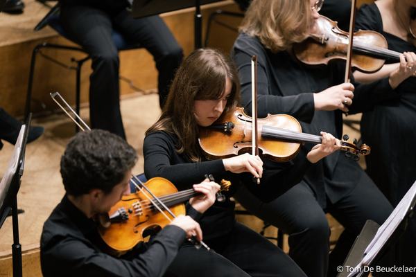 Melomania, Grieg & Kallinikov