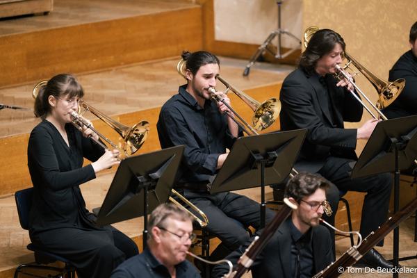 Melomania, Grieg & Kallinikov