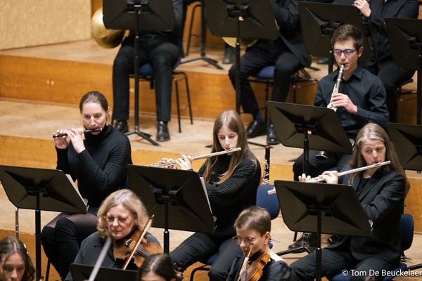 Melomania, Grieg & Kallinikov
